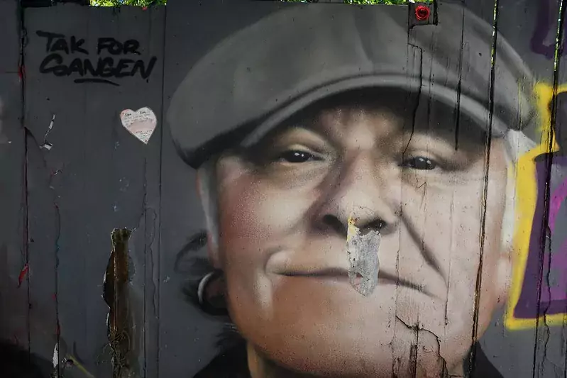 "Thank you for the the music, Kim Larsen, Christiania, Denmark" by DarkB4Dawn, licensed under CC BY-NC-ND 2.0