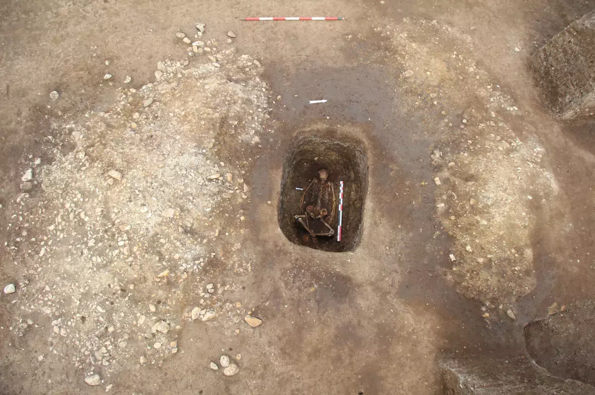 Aerial view of Yamnaya burial at Ariceștii-Rahtivani, picture 6
