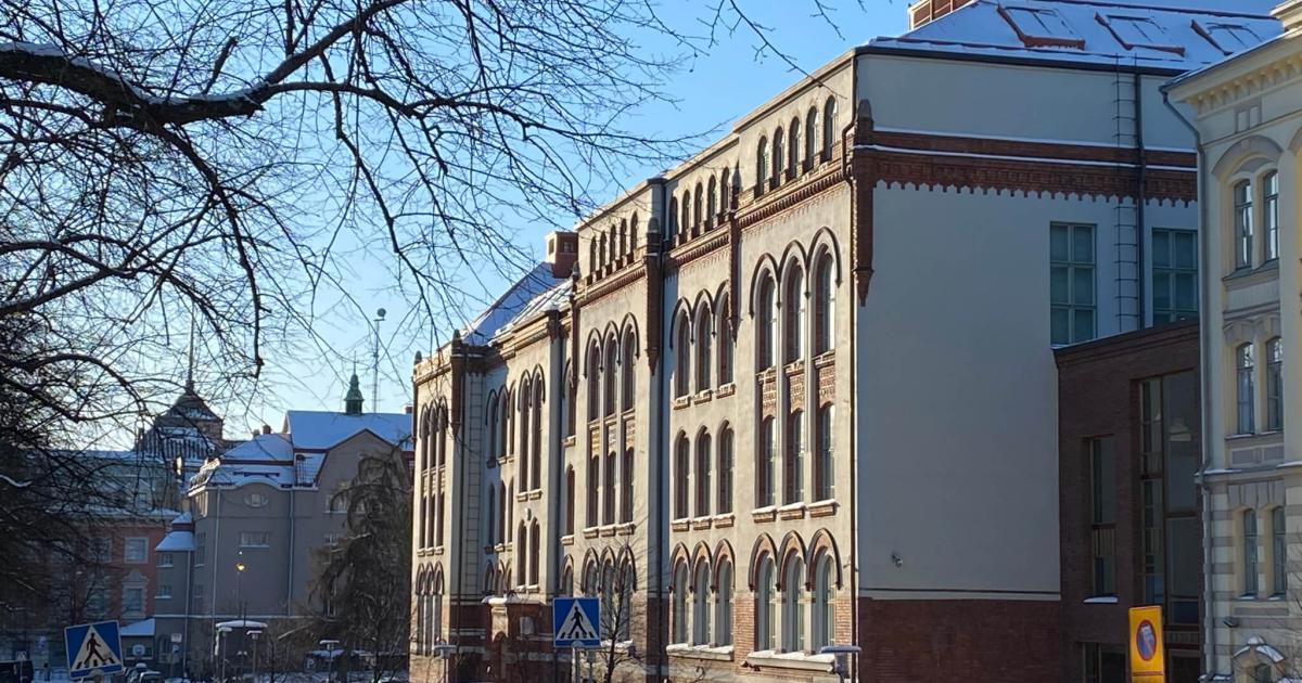 Yhteystiedot | Helsingin normaalilyseo | Helsingin yliopisto